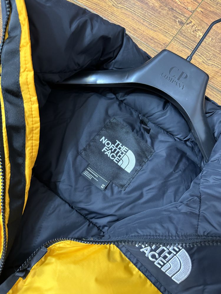 Жилетка The north face 1996 700 набивка оригінал