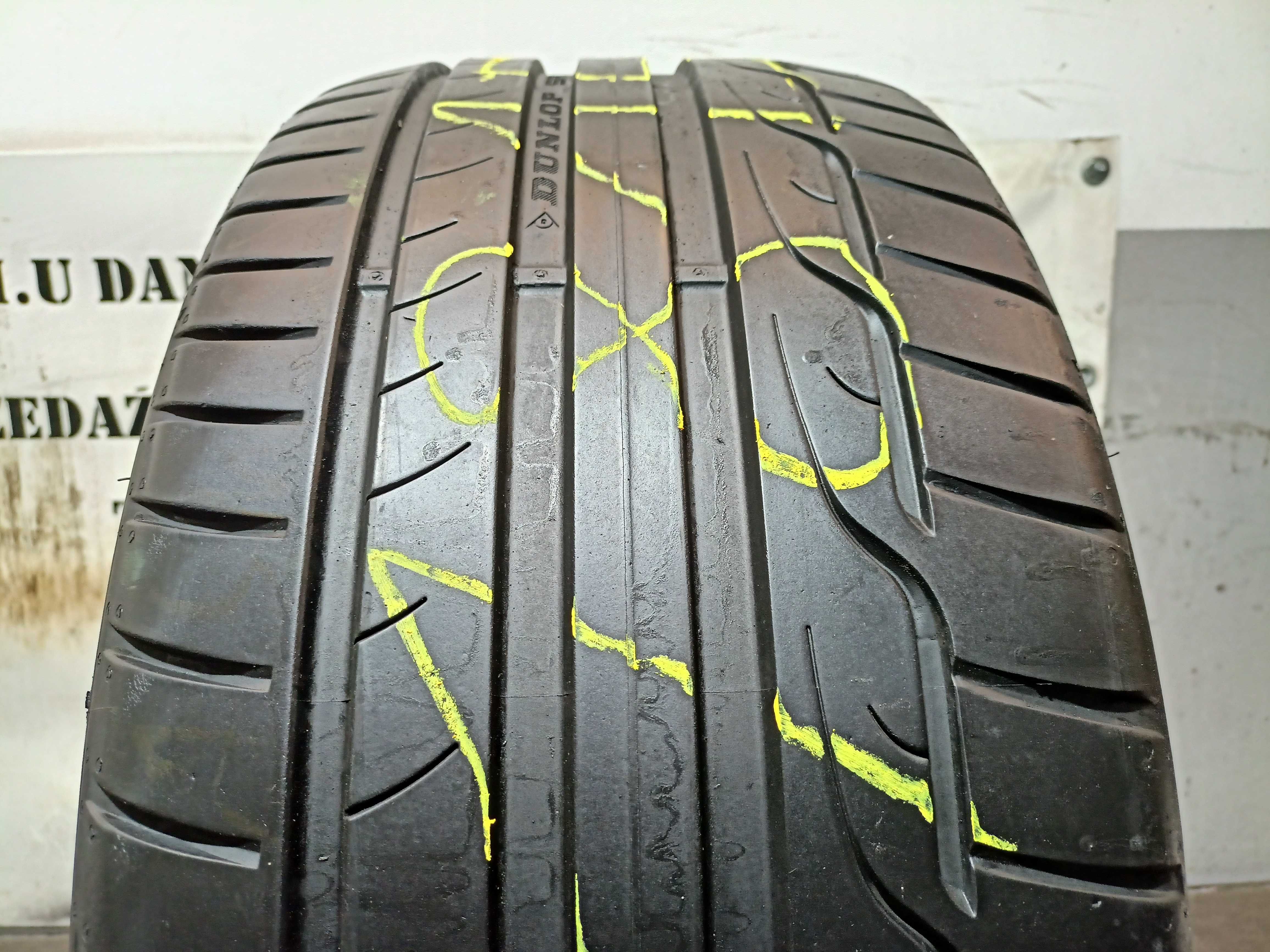 Dunlop Sport Maxx RT 255/40/19 2015rok 100Y 6,5mm (1815)