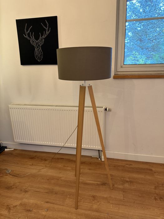 Lampa stojąca stan idealny