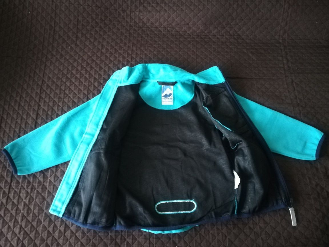 Bluza chłopięca rozpinana rozmiar 104
