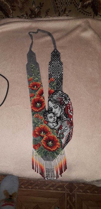 Вироби з бісеру ручної роботи