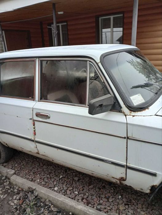 Продам ВАЗ-2106.