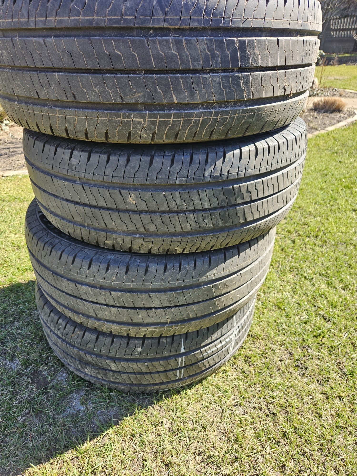 Continental VanContact Bus 235/65R16 C