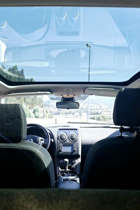 SUV Nissan Qashqai Tekna 263.000km C/ tecto panorâmico