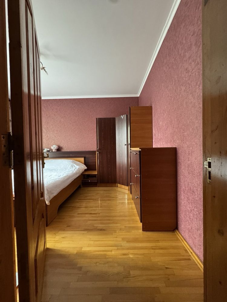 Продаж 3-кімнатної квартири