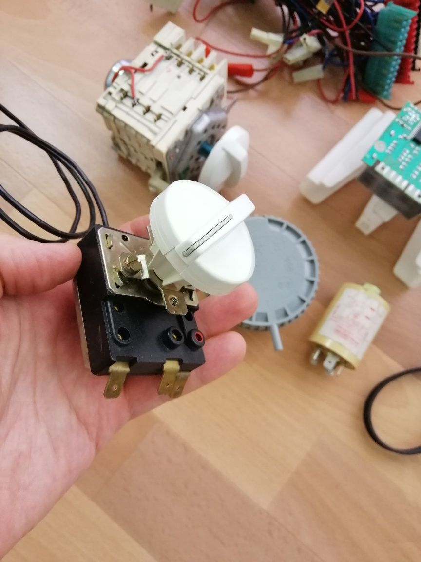 Запчасти Indesit WGS838TX Недорого