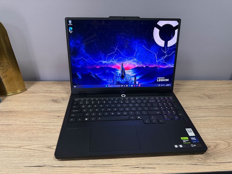 Lenovo Legion Pro 5 ULTRA 7 255HX /32 Ram/ 1TB/ 5070/ WQXGA OLED