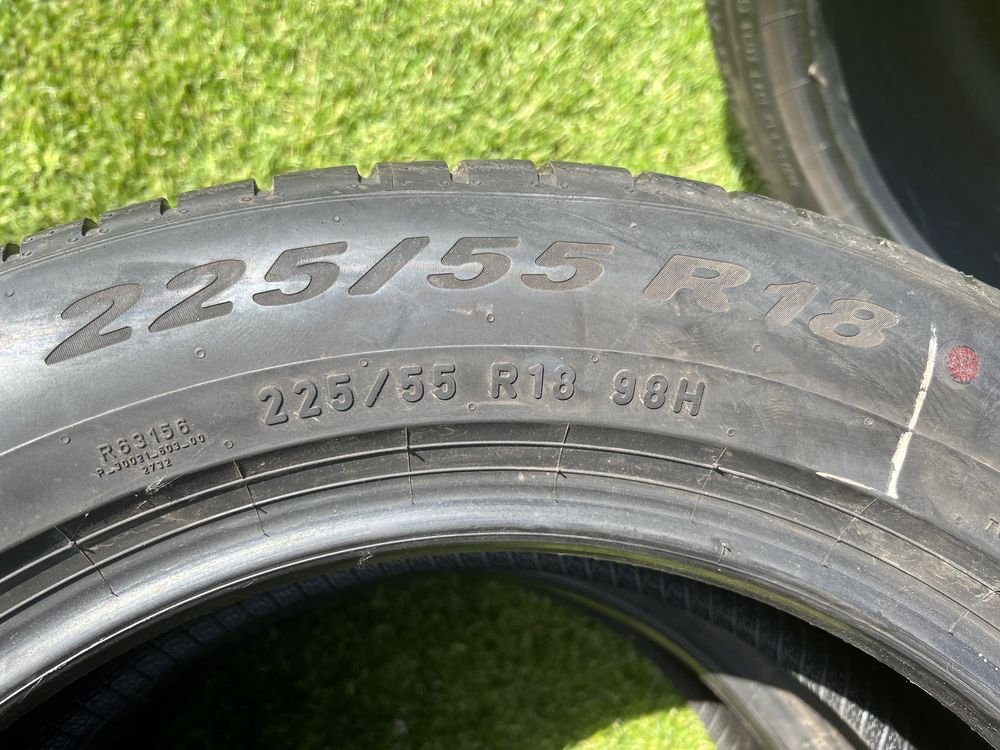 Opony Pirelli Scorpion 225/55 R19 98H DOT 4820 6,5mm komplet