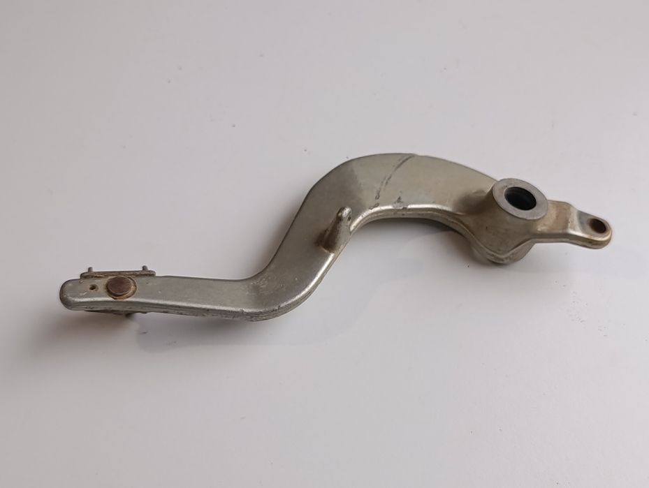 Dźwignia hamulca tył Yamaha YZ 125 hamulec tylny stopka A6 – 1
