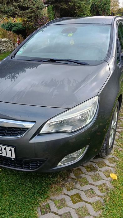 Opel Astra J Sports