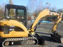 minikoparka CAT 302.5 C