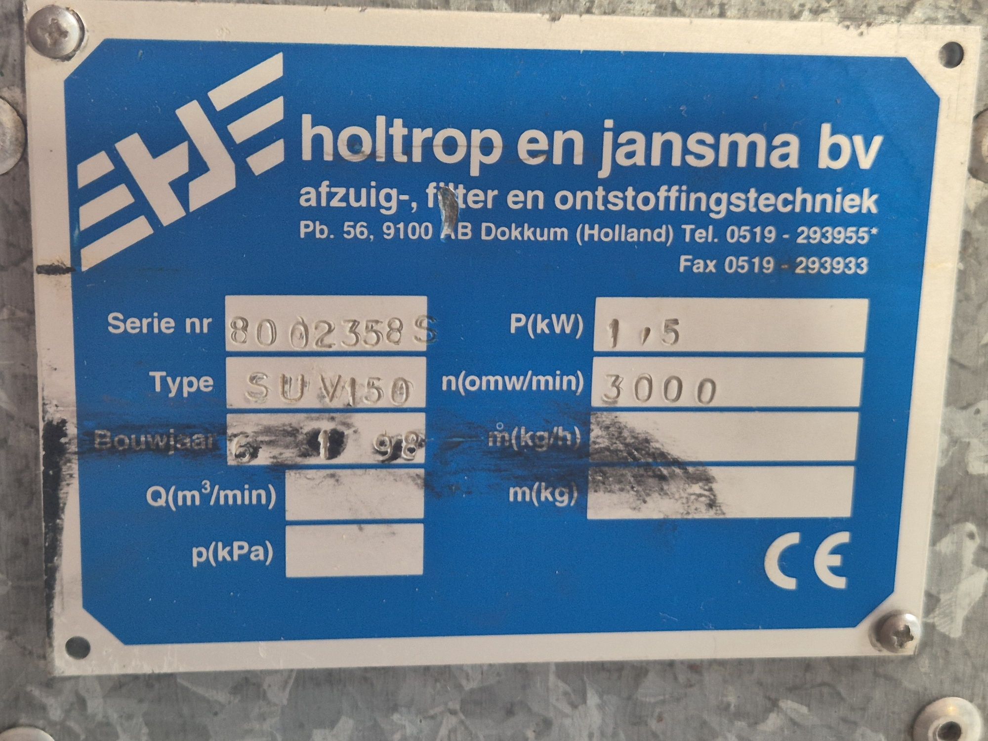 Odciąg  pyłu  trocin z filtrem