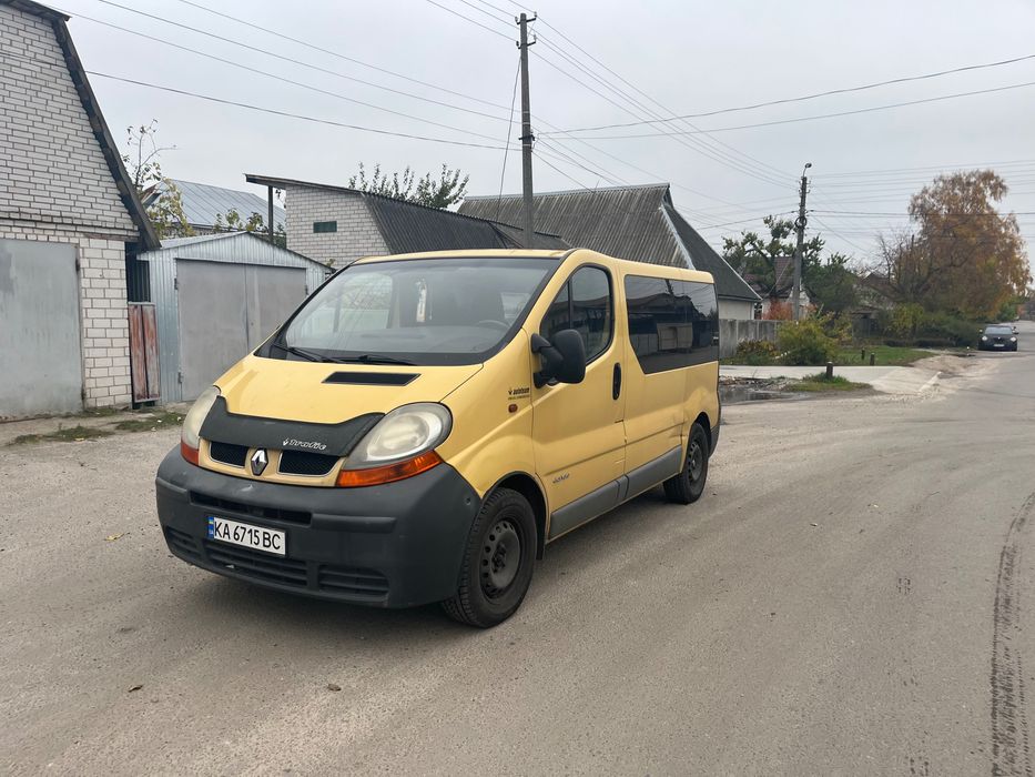 RENAULT Trafic Оригинал Пассажир
