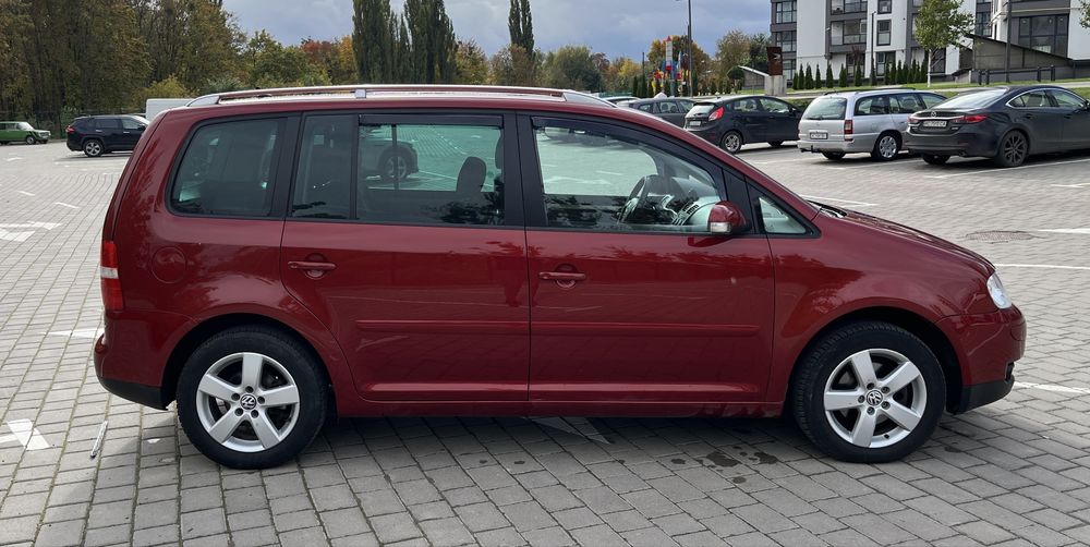 Продам WV Touran 2.0tdi
