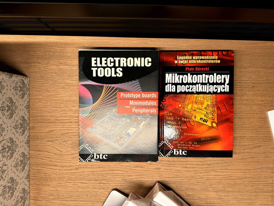 Mikrokontrolery dla początkujących Piotr Górecki+zestaw uruchomieniowy