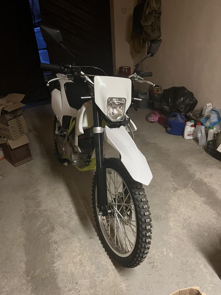 BSE J3D Enduro / 250cc