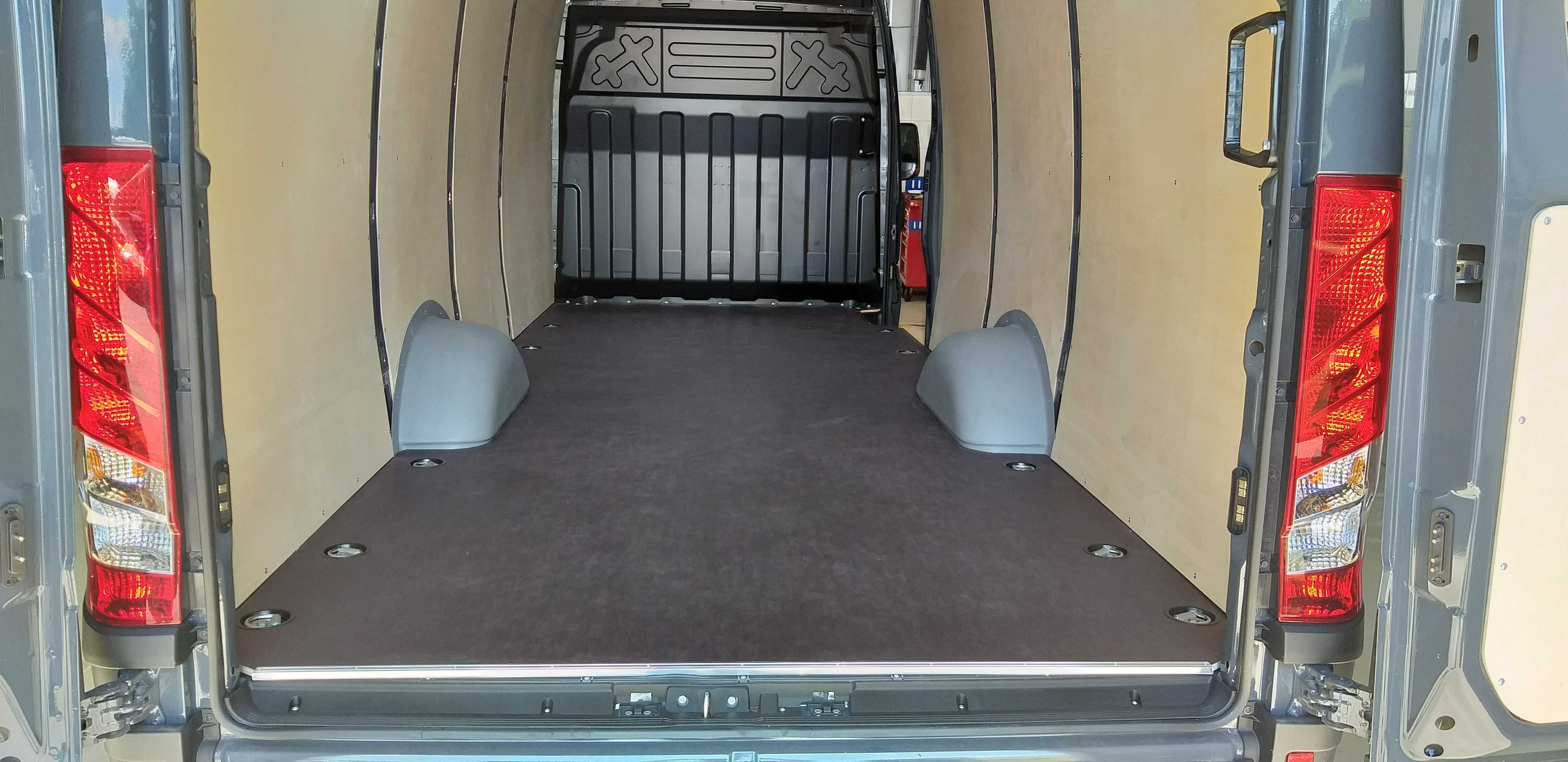 Zabudowa busa, paki Iveco Daily  16m3, 18m3 podłoga, boki, nadkola