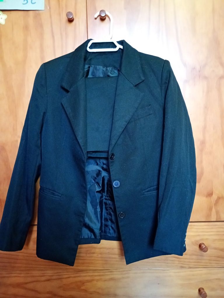 Traje Académico Nacional Feminino 36
