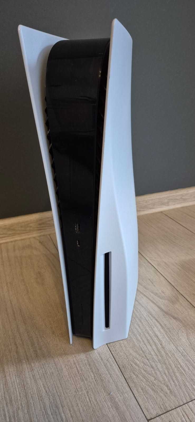 Ps5 PlayStation 5 z grami i padami