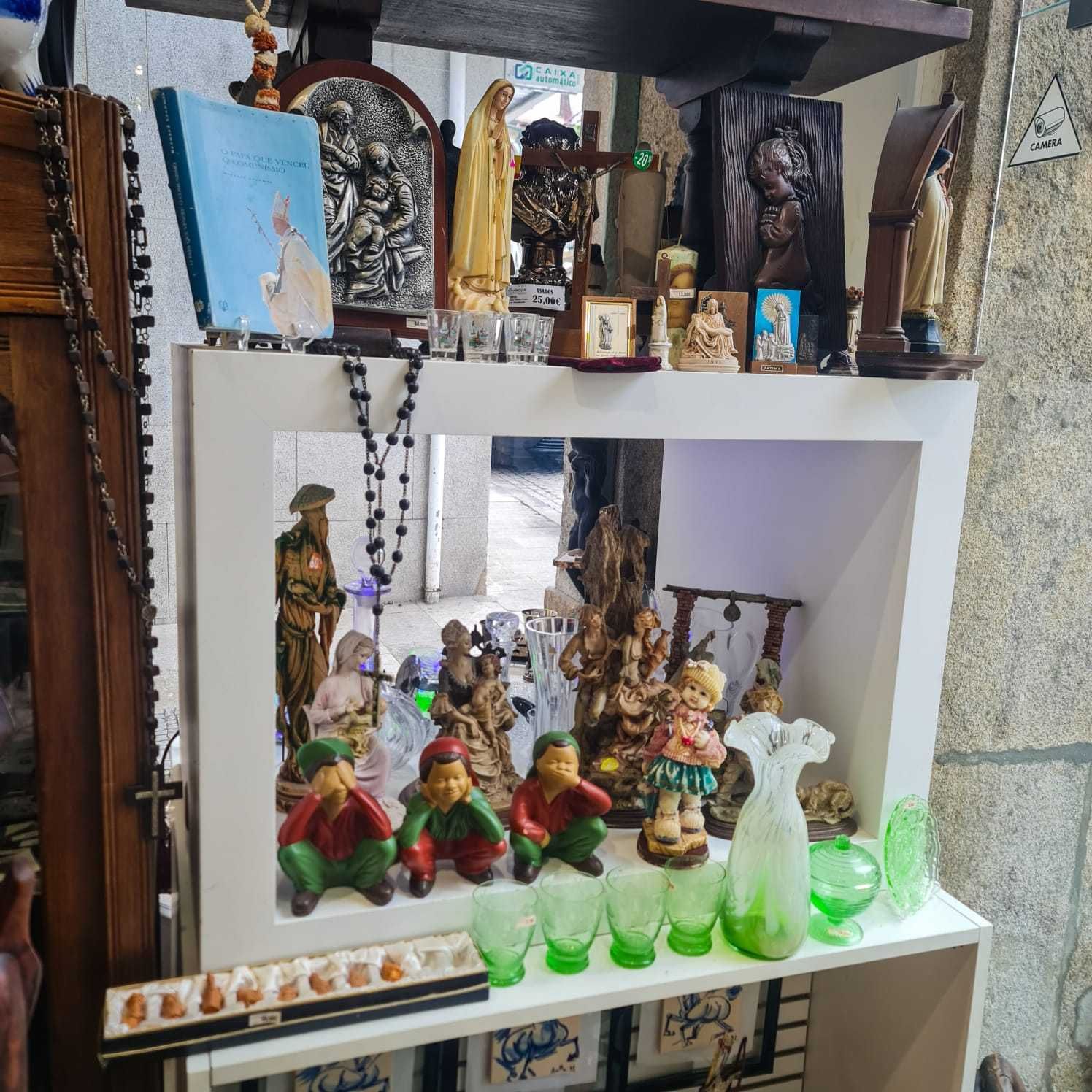 Conjunto 3 Estatuetas Decorativas – “3 Macacos Sábios” Versão Infantil