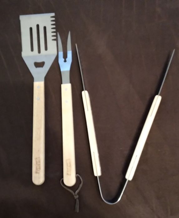 Grill weglowy+akcesoria