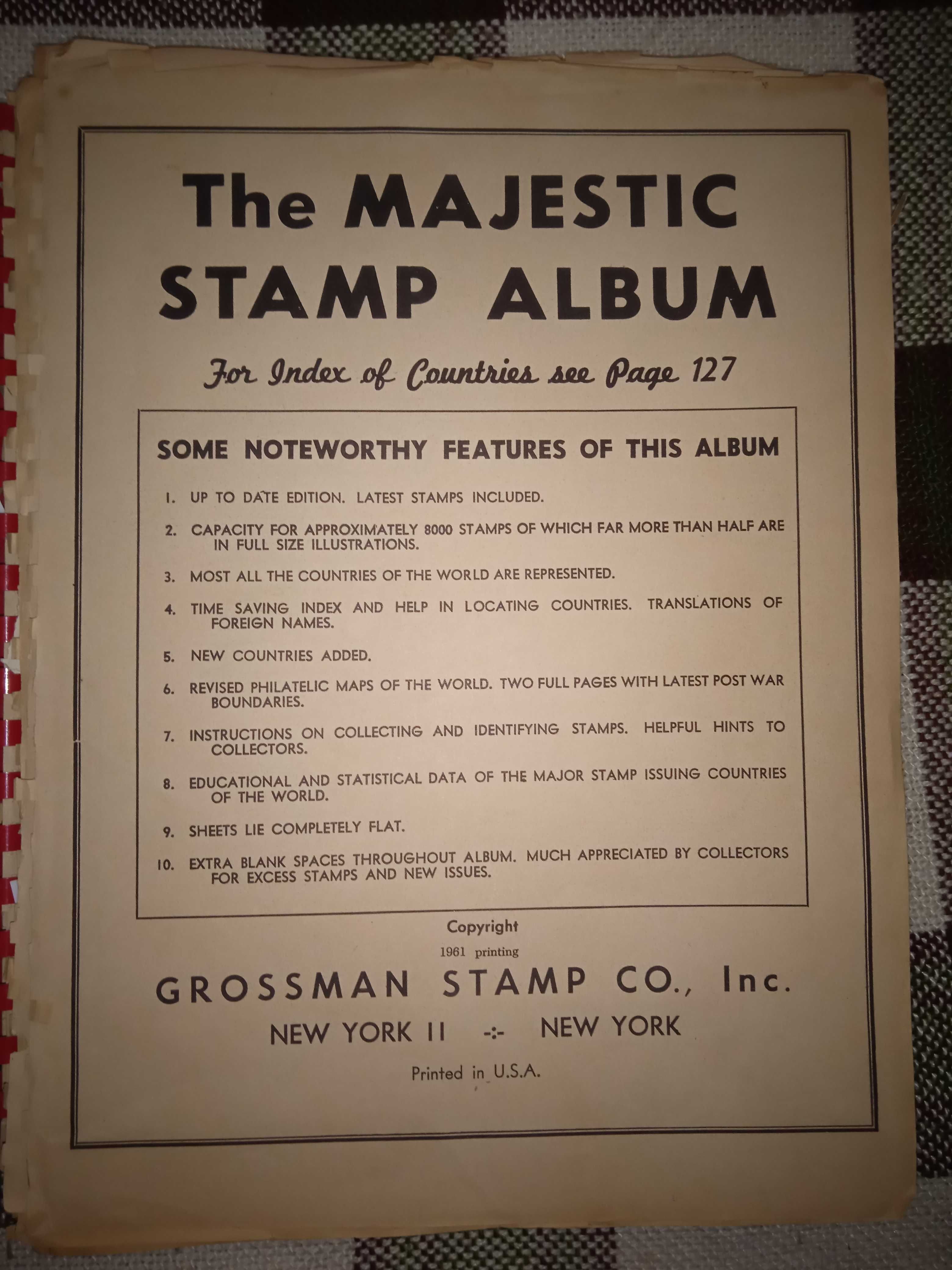 Альбом марок світу  1961 з 712 марками "The Majestic Stamp Album"