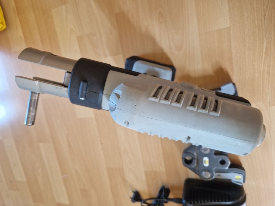 Zaciskarka Viega Pressgun 5