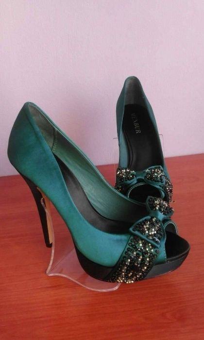 Sprzedam buty firmy Menbur