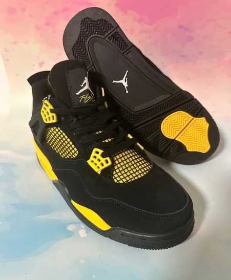 Buty damskie Trampk Jordan 4 Retro Thunder R.43