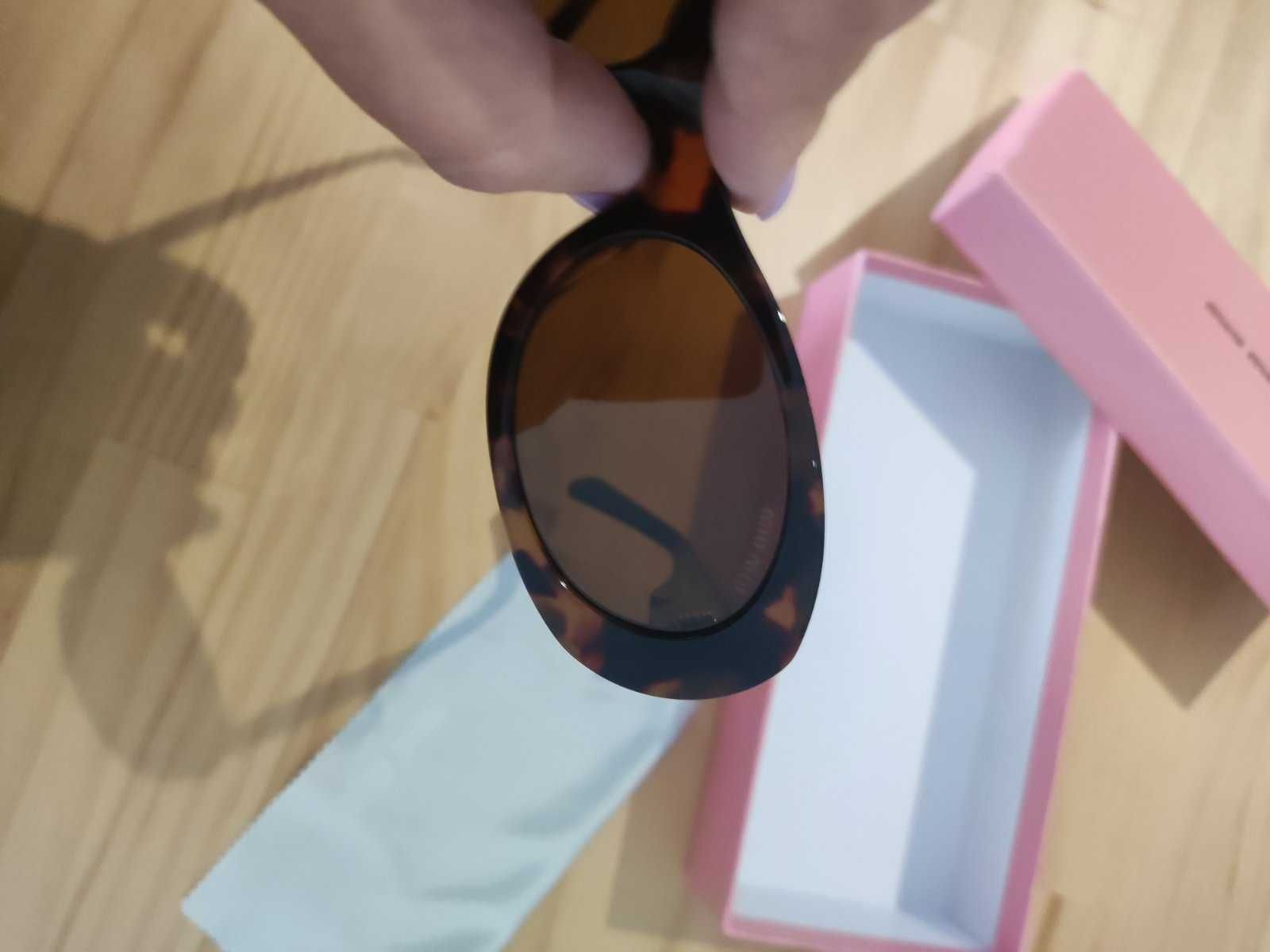 Okulary słoneczne Miu Miu od reki 760-3