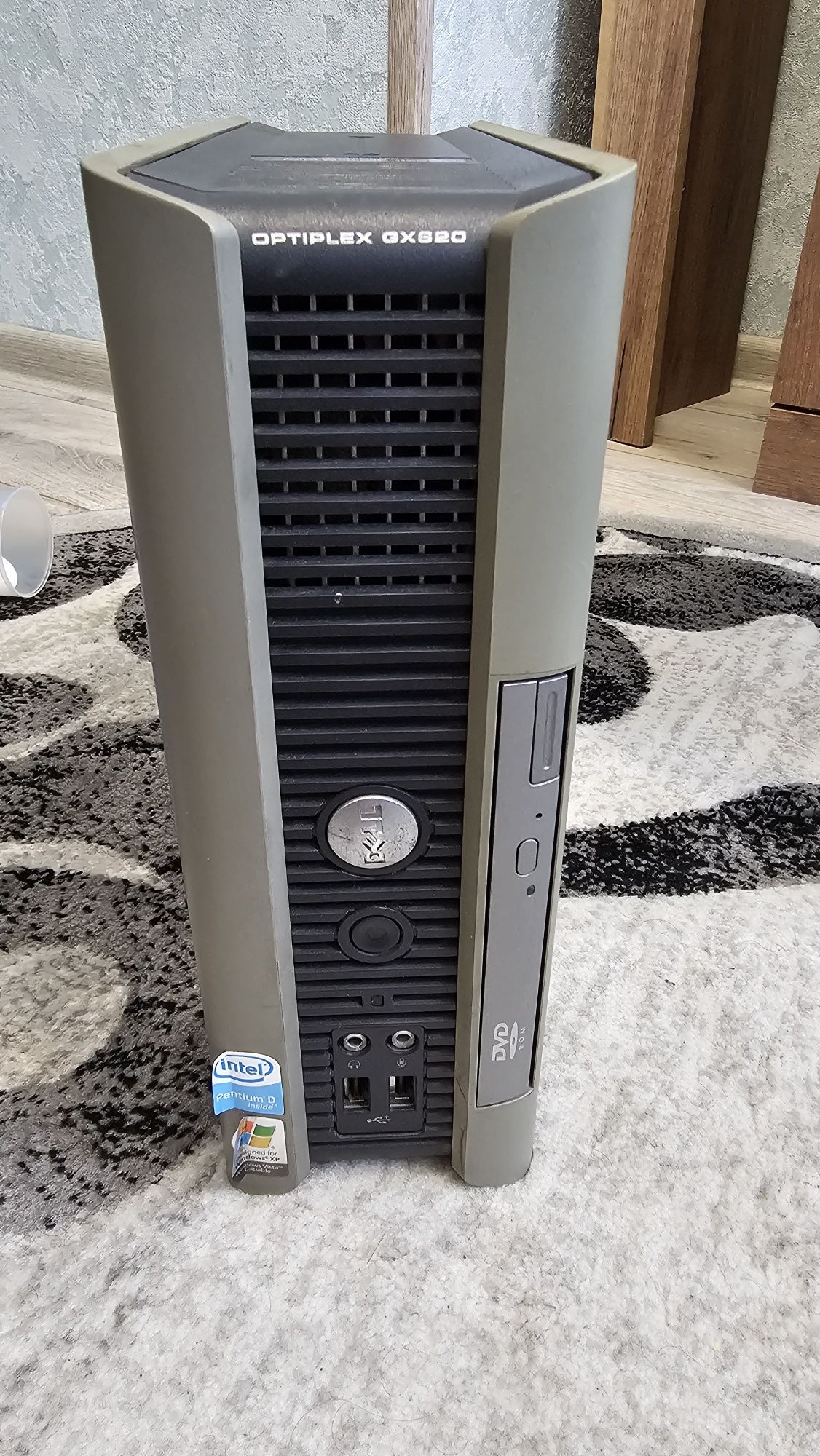 Моноблок Dell Optiplex 620