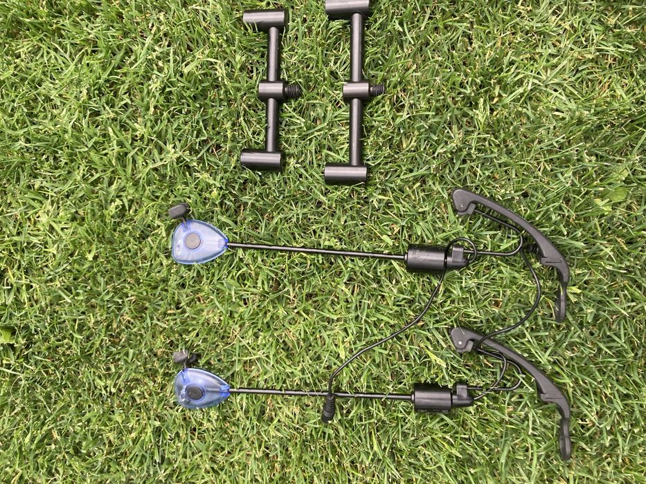 Fox Black Label Slim 2 Rod Buzz Bars + 2x swingery  jaxon niebieski