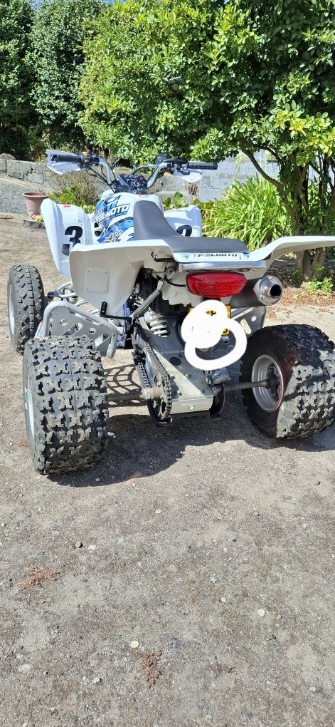 Moto 4 ltz 400cc