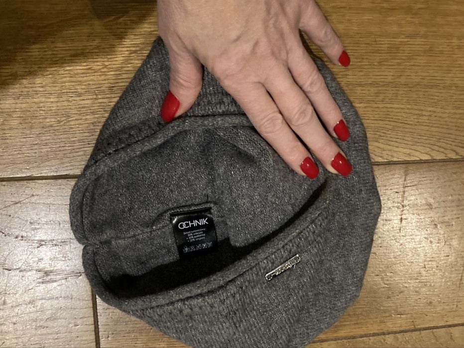 Czapka marki Ochnik szara