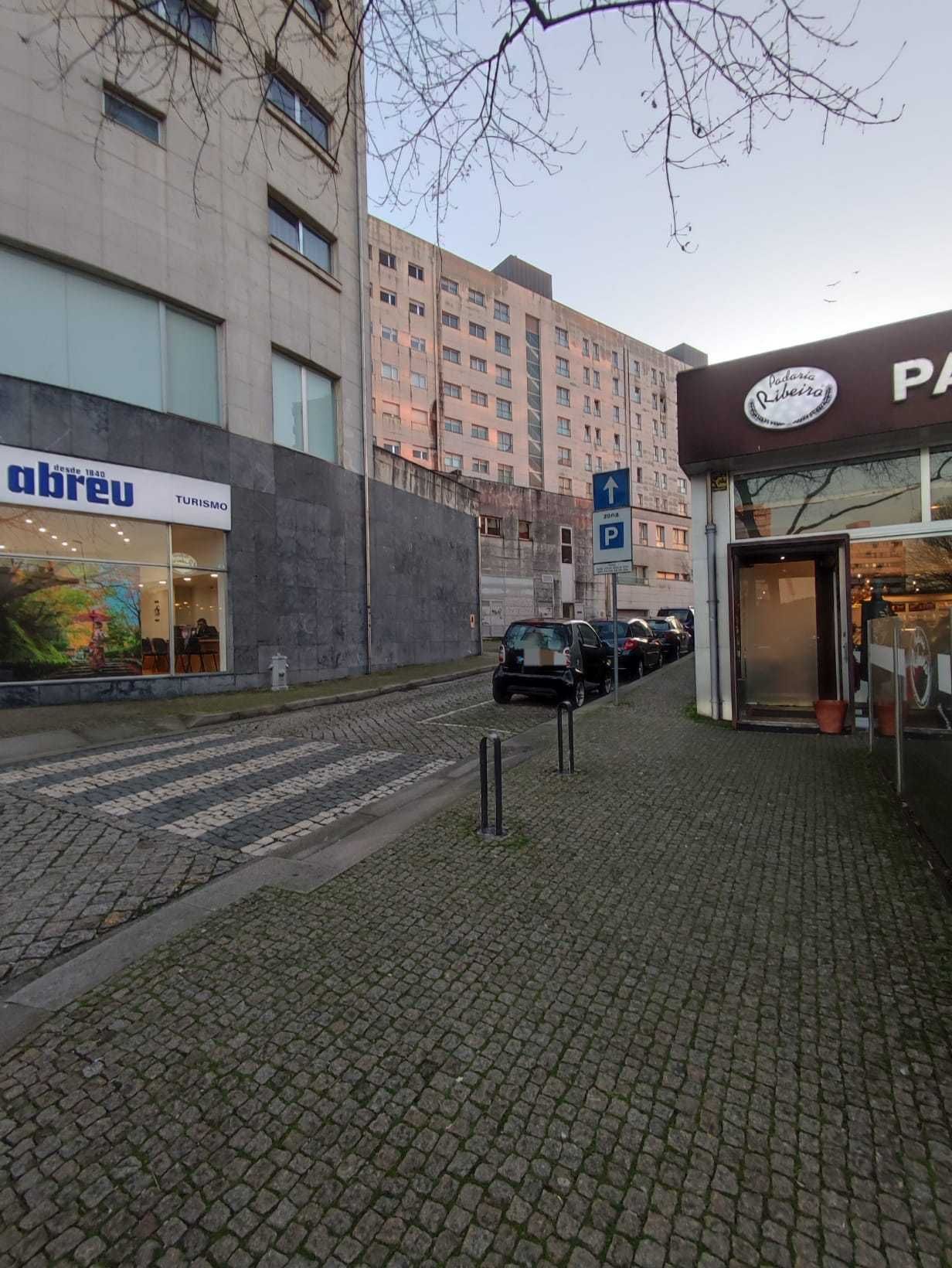 Lugar de Garagem No Centro da Cidade da Maia