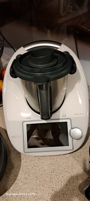 TERMOMIX TM6 - zestaw standardowy plus nakladka do krojenia.