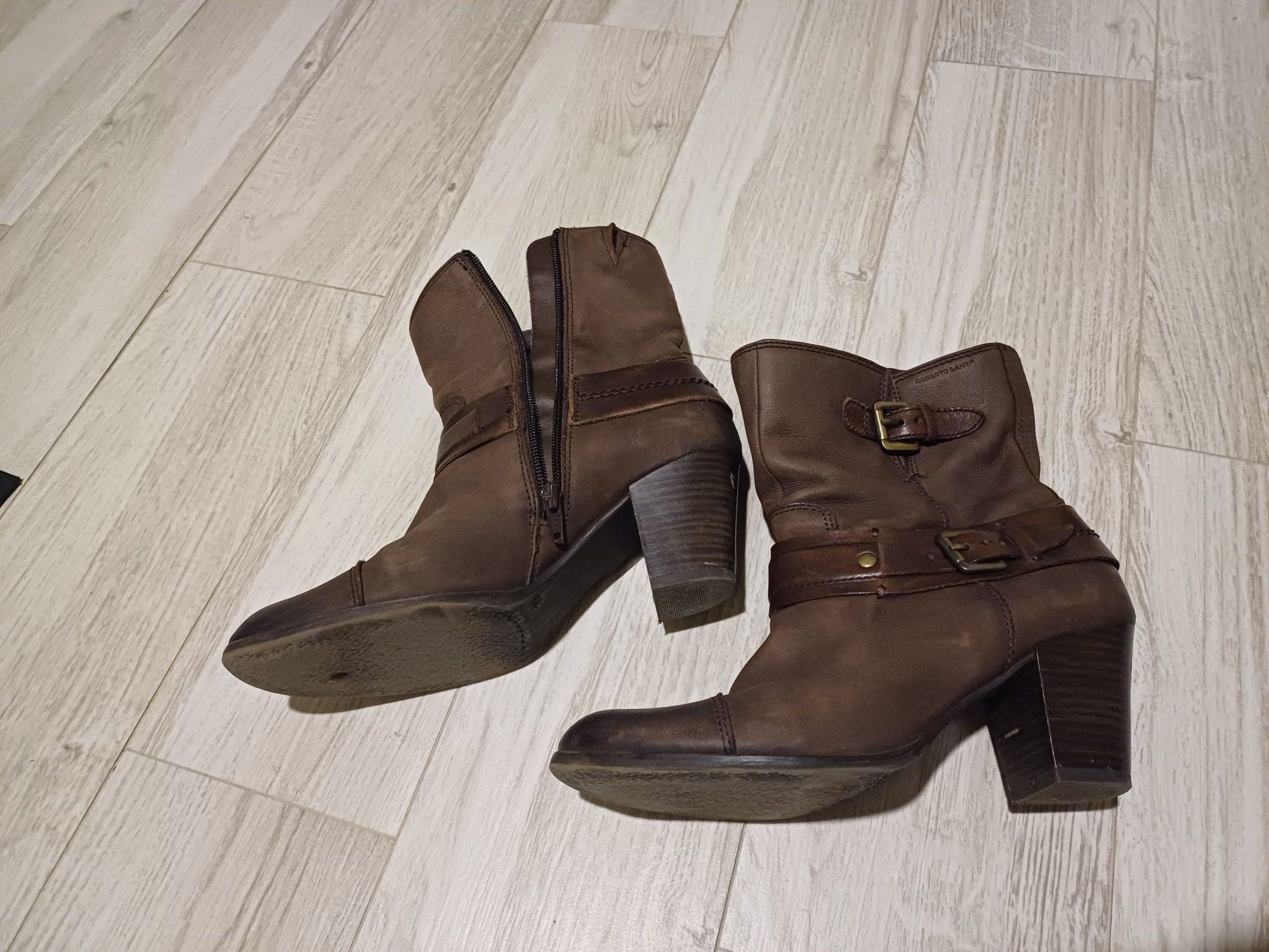 Buty jesiene 39 r