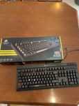 Teclado Corsair K68