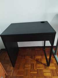 Mesa para computador