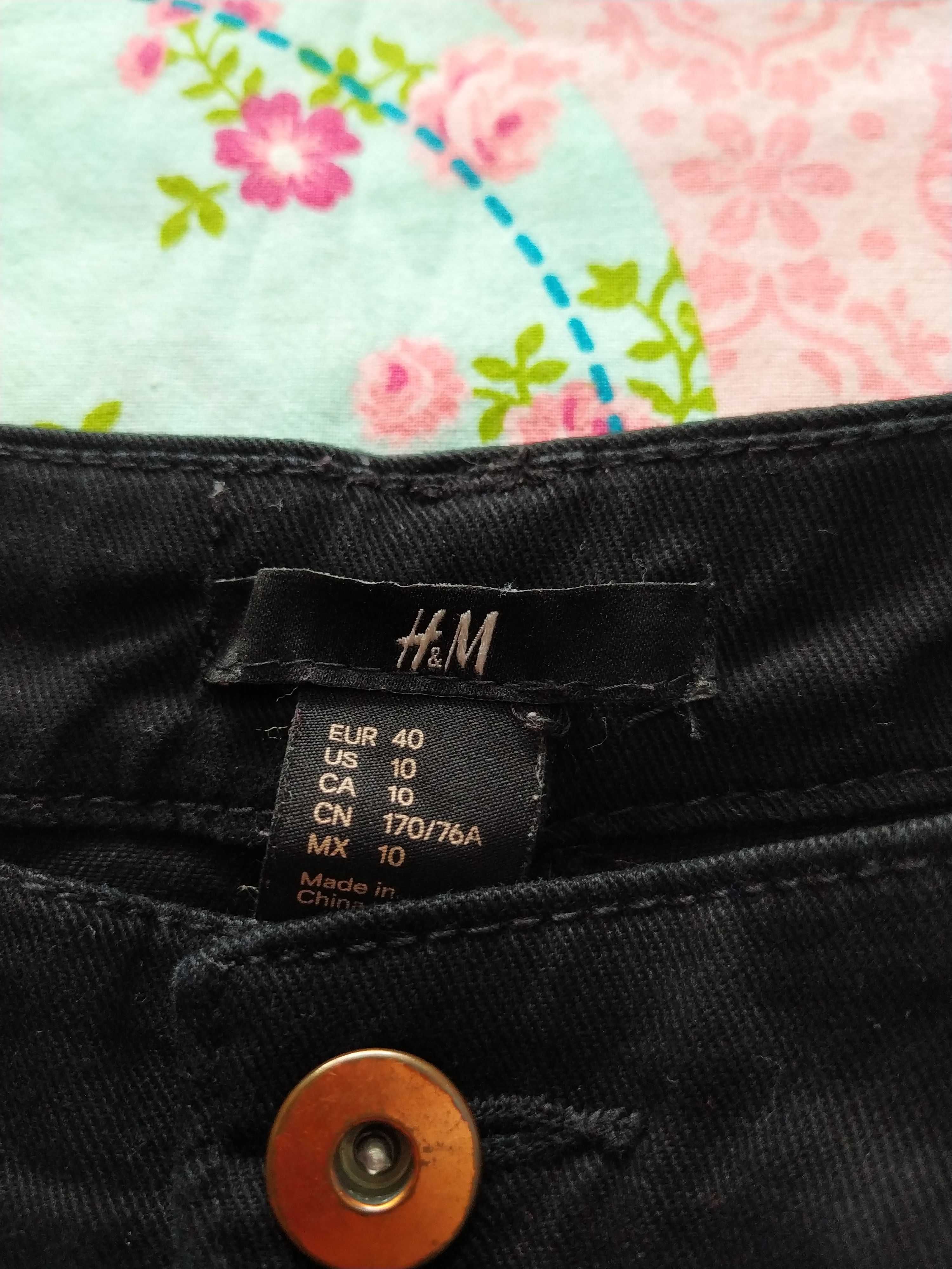 Чорні,джинсові,фірмові,жіночі шорти 46-48 р-H&M