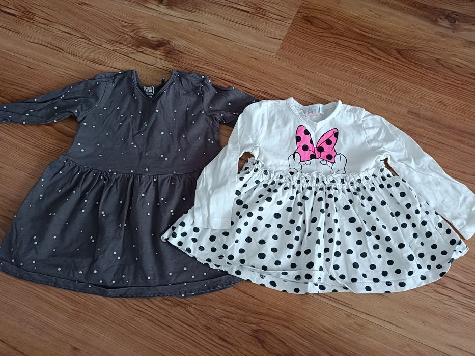 Zestaw 2 pięknych sukienek rozmiar 74