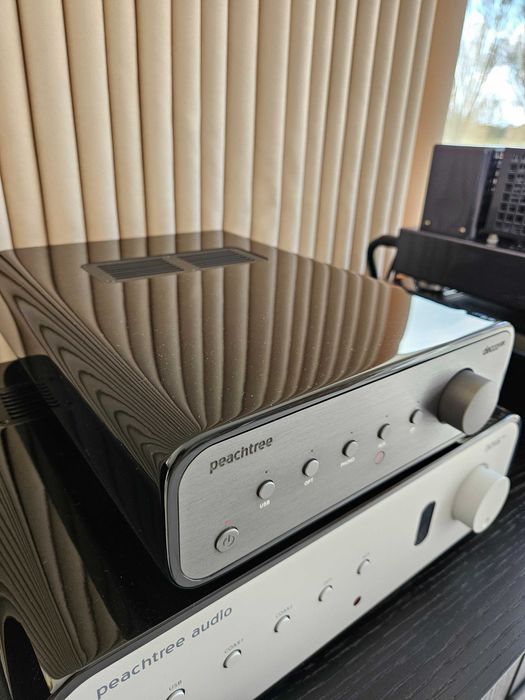 Wzmacniacz PEACHTREE AUDIO Decco125 SKY DAC all in one WIFI