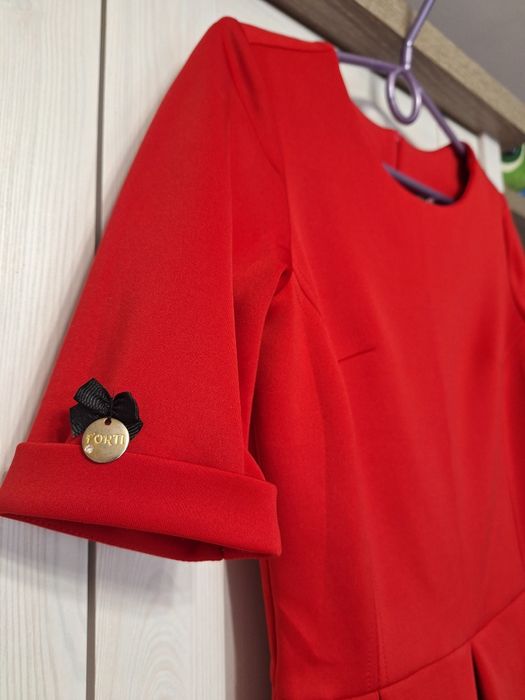 Czerwona sukienka forti