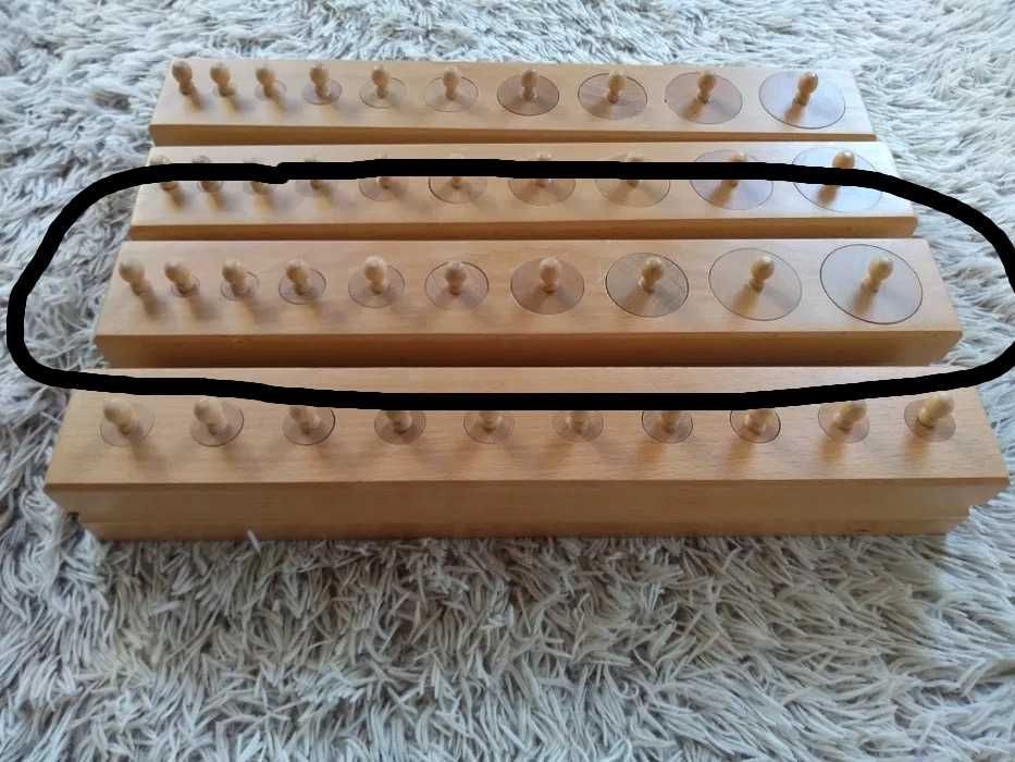 Blok cylindryczny duży Różna wysokość i szerokość Pedagogik Montessori