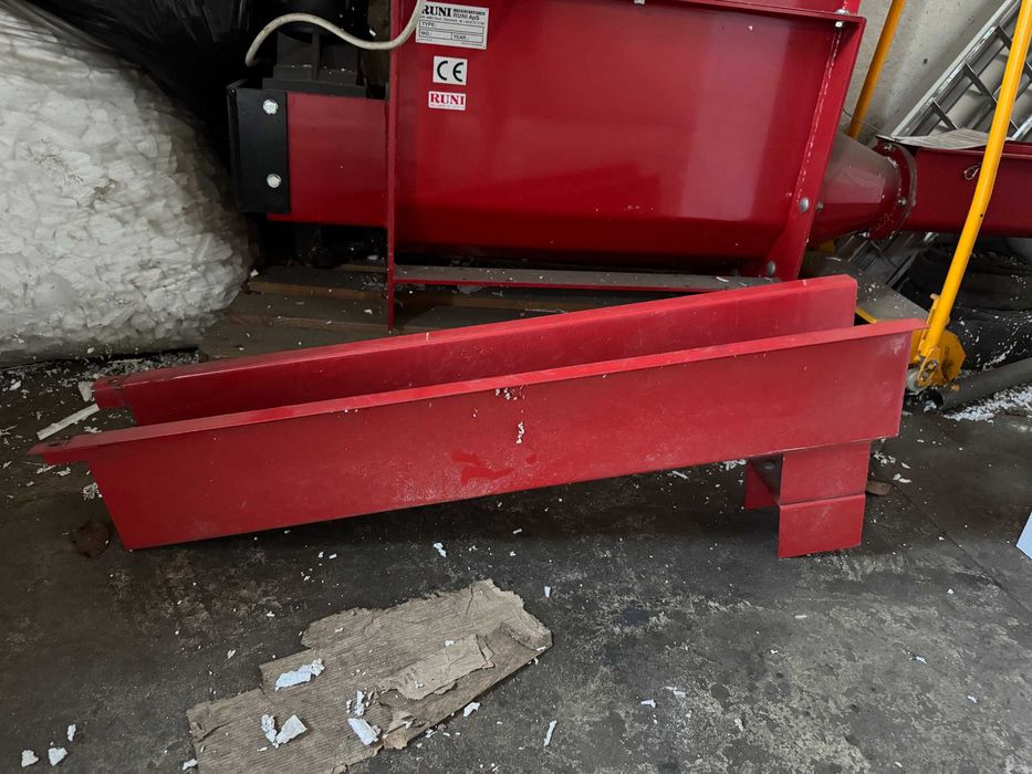 RUNI SK120 – Prasa ślimakowa do styropianu EPS (kompaktownica)