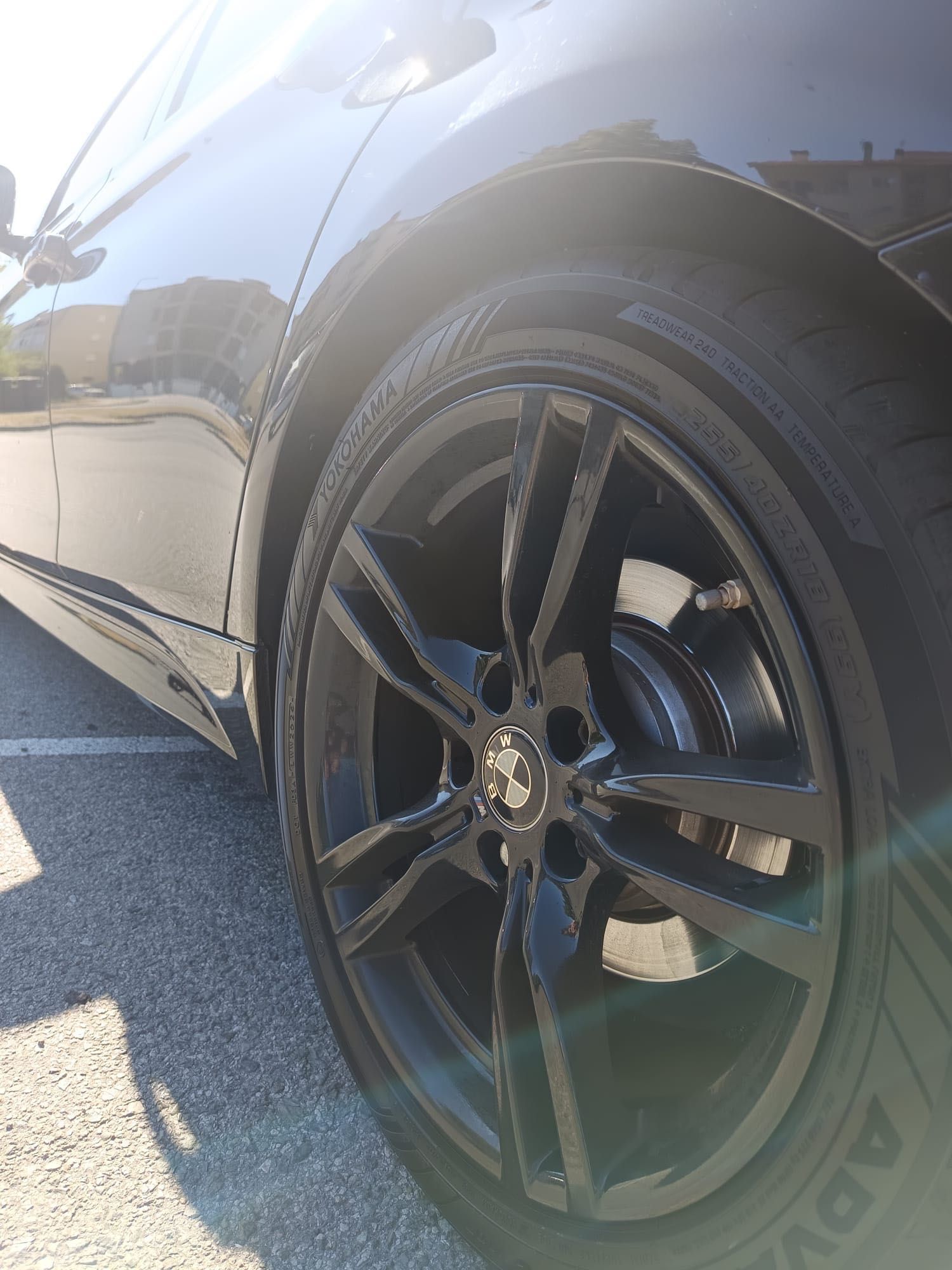 BMW 330e 2017 Pack M