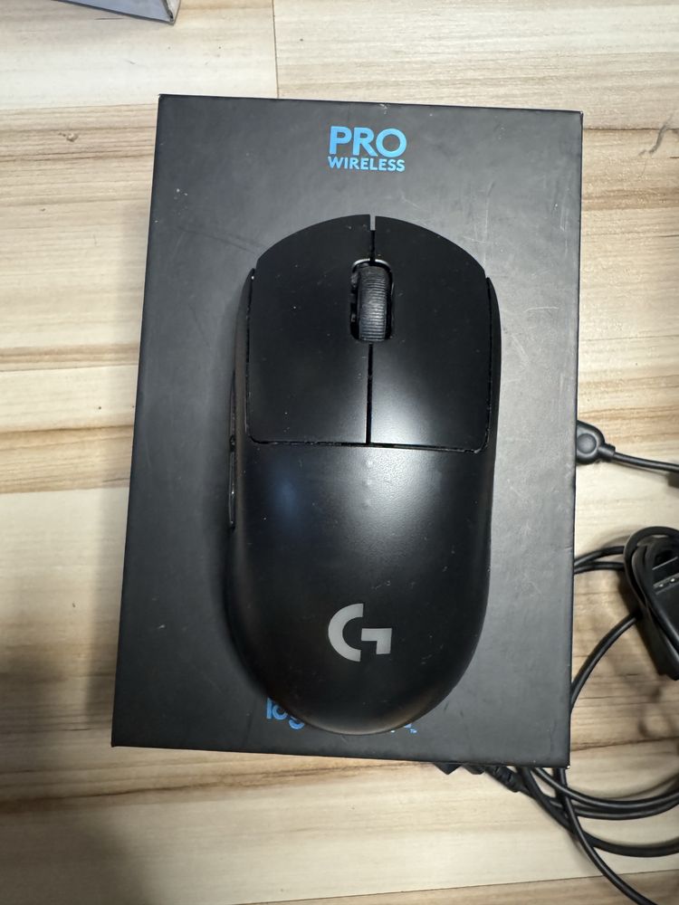 Logitech g pro light