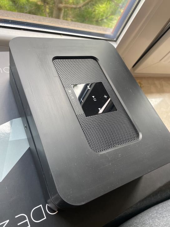 Bluesound Powernode 2i HDMI streamer ze wzmacniaczem
