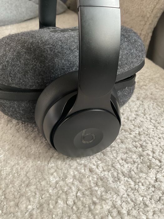 Beats Solo Pro BDB stan Apple Słuchawki oryginalne