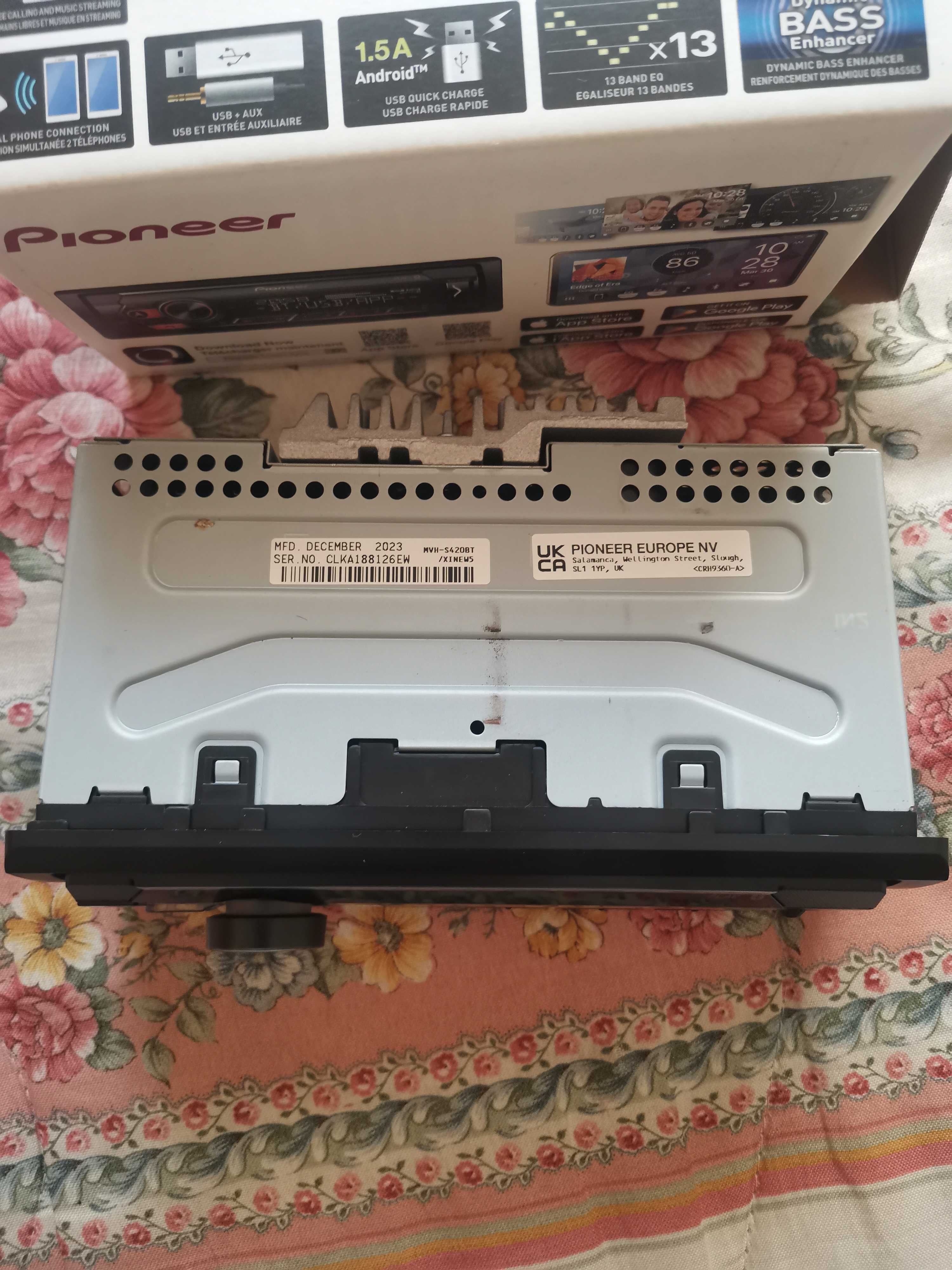 Auto-rádio pioneer